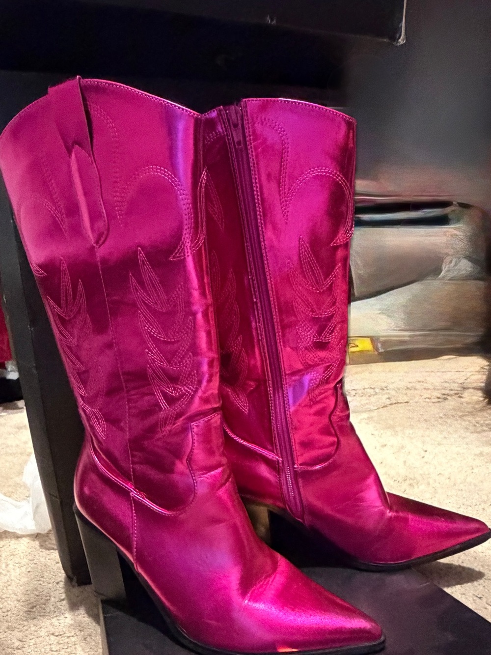 So Me Metallic Fuchsia Mid-Calf Western Boots
